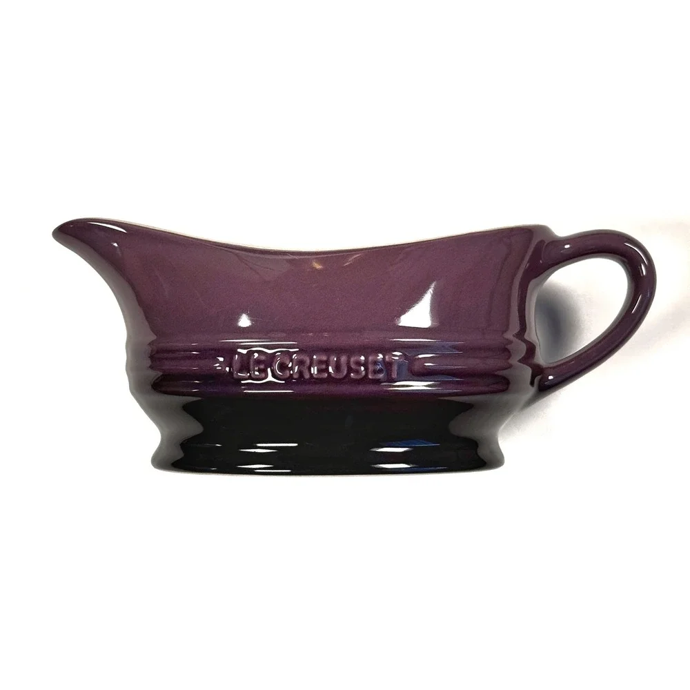 Le Creuset Fig Purple Stoneware Gravy Boat Sauce Pitcher Plum Triple Ring